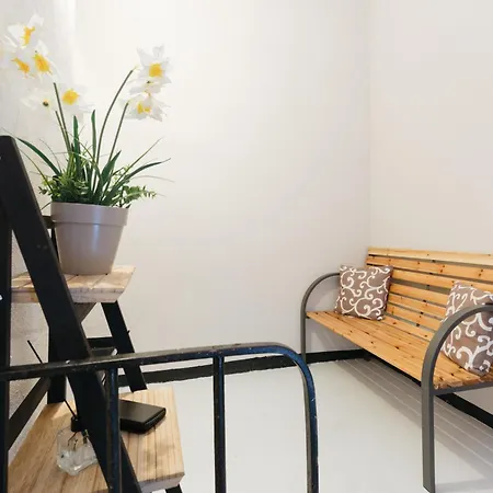 Le Di Maggie Pensión 4*