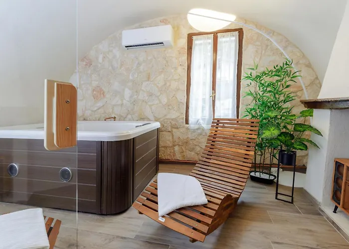 Le Di Maggie Vendégház 4*